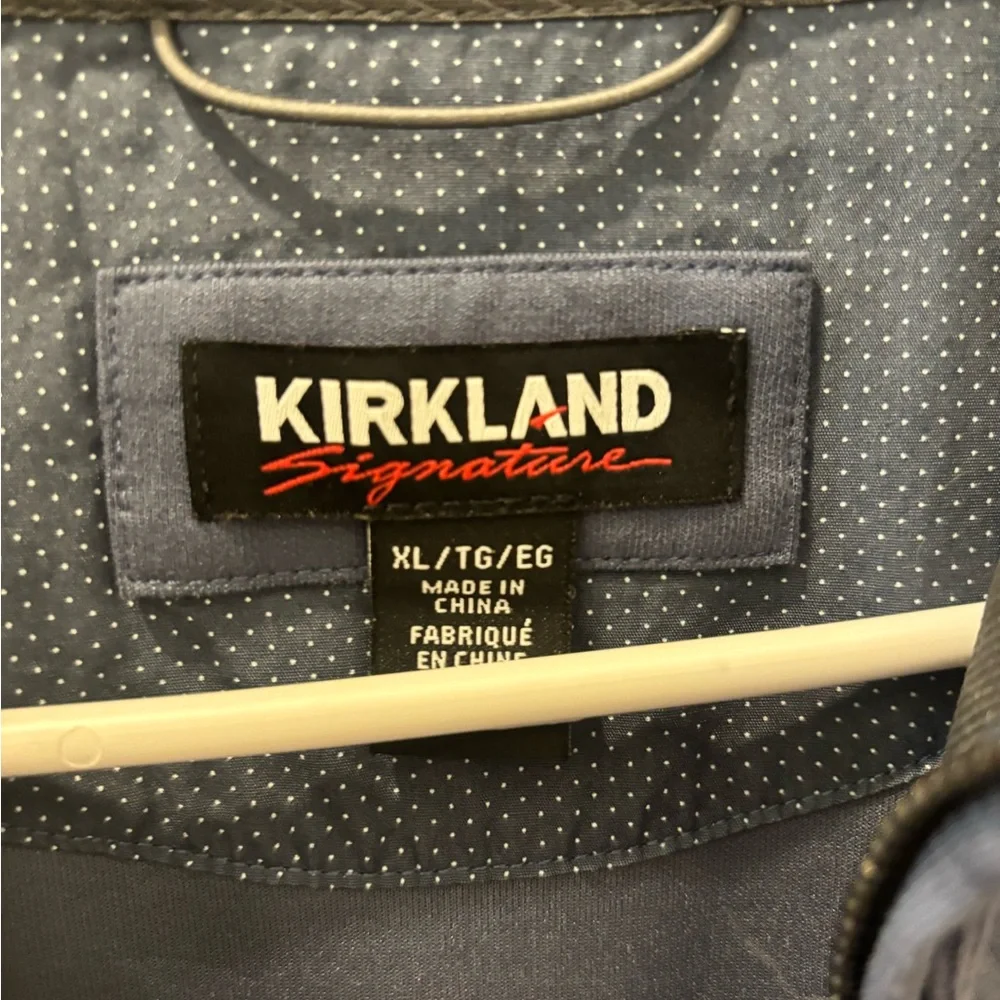 Kirkland Signature Men's Blue Quarter-Zip Sweater‎